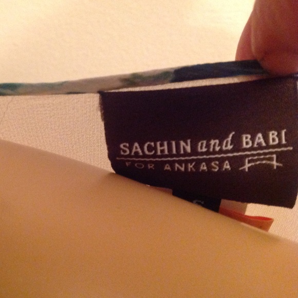 Sachin + Babi silk top - Picture 5 of 5